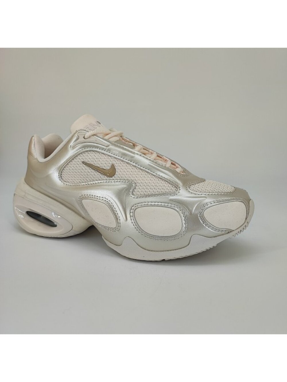 Nike Air Max Muse Women's Size 7 US Beige Mesh Running Shoes FV1920-101